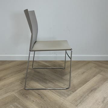 Viasit kantinestoel / stapelstoel, beige - chroom, Gebruikt, Eén