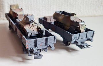 Märklin H0 - Modeltrein goederenwagon (2) - Militair-ombouw, Nieuw
