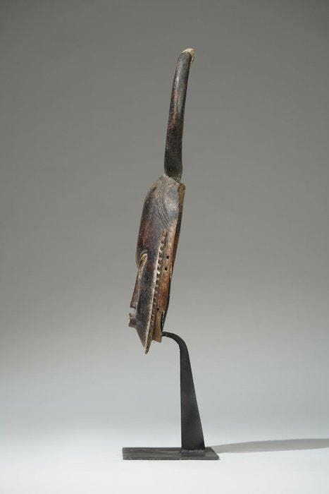 Een houten masker - Guro - Ivoorkust (Zonder minimumprijs), Antiek en Kunst, Kunst | Niet-Westerse kunst