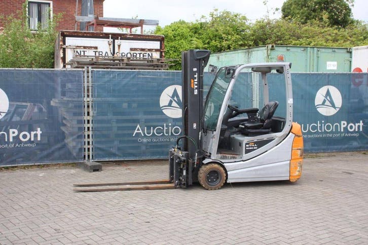 Veiling: Heftruck Still RX20-20 Elektrisch 2000kg, Zakelijke goederen, Machines en Bouw | Heftrucks en Intern transport, Ophalen