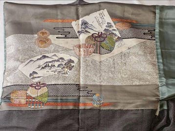 Ongebruikt set van kimono en haori van puur zijde – Zeldzame