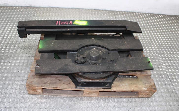 Kooi Kistenkantelaar, Articles professionnels, Machines & Construction | Chariots élévateurs & Transport interne, Envoi