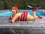 Beeld, statue 75 cm length of lying lady in bathing suit -