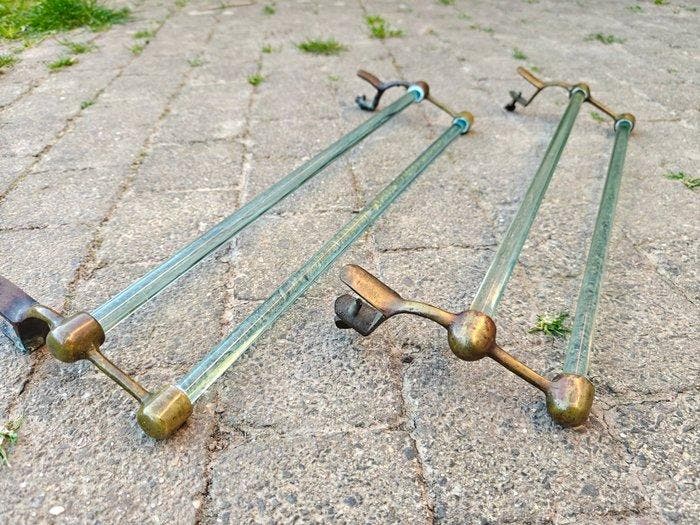 Étagère (2) - Laiton, Verre, Antiek en Kunst, Curiosa en Brocante