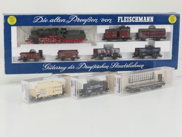 Schaal H0 Fleischmann NEW OLD STOCK COMPLETE SET 4884, 58..., Ophalen of Verzenden, Overige typen