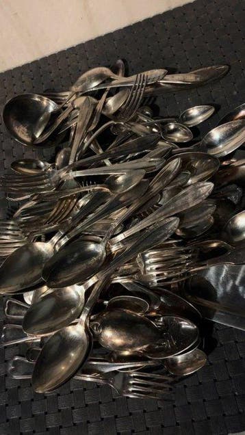 Ménagère - Plaqué(e) argent - Héritage lot de couverts