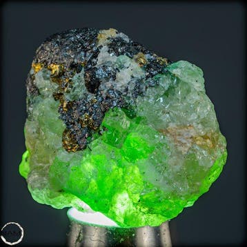 Cristal de Tsavorite naturel de qualité supérieure en, Nieuw