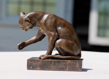 bourcart - Sculpture, spelende poes - 19 cm - bronze et