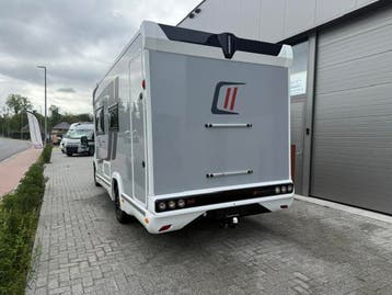 Challenger 260 Graphite Edition - Ford - Automaat - NIEUW, Caravans en Kamperen, Automaat, Caméra de recul, Ringverwarming, Verwarmde buitenspiegels