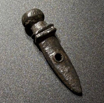 Oud-Romeins Brons Iconisch Gladiatorenamulet, gevormd als