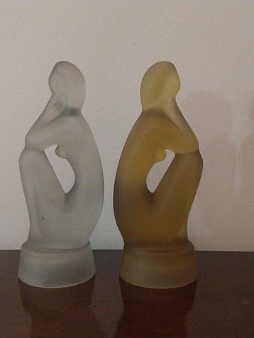 Sculpture, Donna pensante - 16 cm - Verre