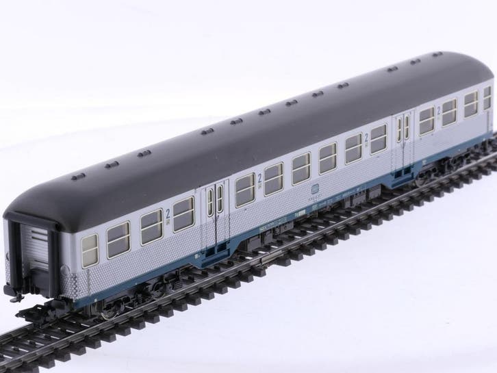 Schaal H0 Märklin 4256 peronenrijtuig 2e kl. Silberling.., Hobby en Vrije tijd, Modeltreinen | H0, Wisselstroom, Analoog, Gebruikt