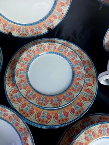 Suiko - Tafelservies voor 12 (52) - Porselein - Blauw en