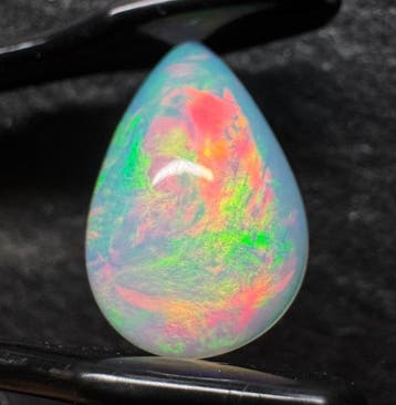 Opaal Cabochon- 1.04 g