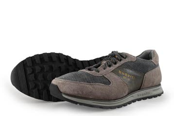 Bugatti Sneakers in maat 44 Grijs, Kleding | Heren, Schoenen, Bugatti, Overige kleuren, Verzenden, Zo goed als nieuw