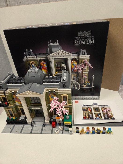 Lego Set - 10326 - Icons - Natural History Museum, Kinderen en Baby's, Speelgoed | Duplo en Lego