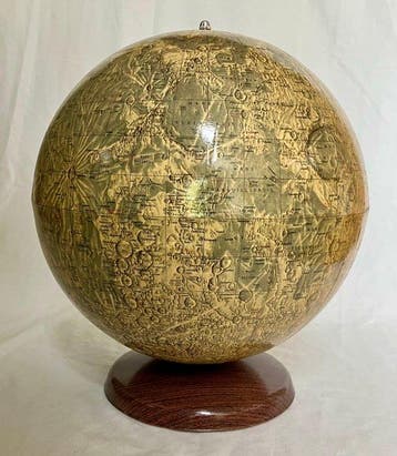 Globe lunaire - Hellmuth Wolf, Hermann Haack - 1970-1980