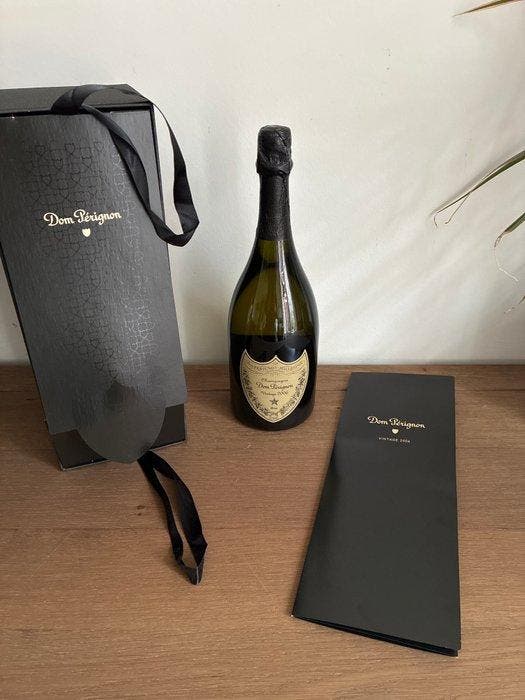 2006 Dom Pérignon - Champagne Brut - 1 Bouteille (0,75 l), Collections, Vins