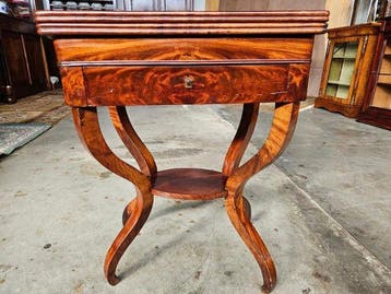 Tafel - Hout - uitklapbare speeltafel