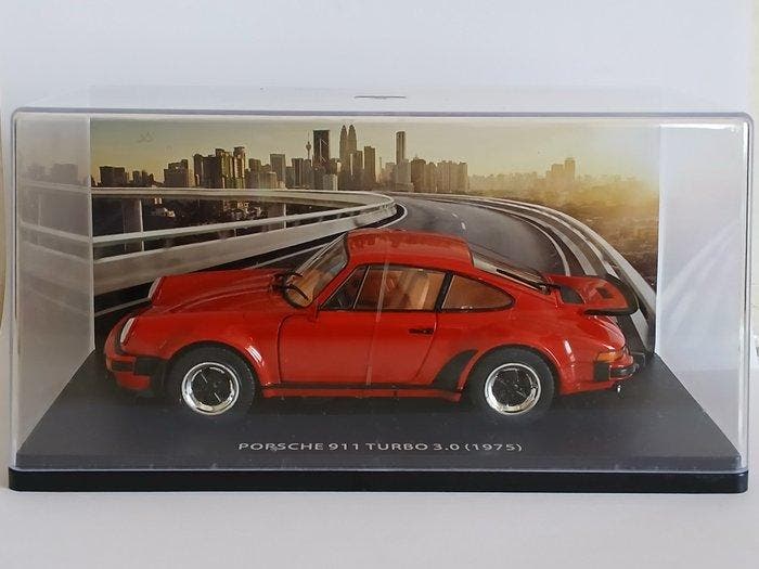 De Agostini 1:24 - Model sportwagen (4) - Lotto con 4, Hobby & Loisirs créatifs, Voitures miniatures | 1:5 à 1:12
