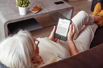 SPC Dickens Light 2 - E-reader 6 met Licht, Frontknoppen..., Ophalen of Verzenden, Nieuw