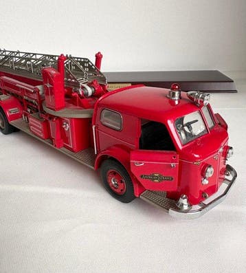 Franklin Mint 1:32 - Model vrachtwagen - American LaFrance, Nieuw