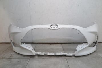voorbumper Toyota Yaris IV 52119-K0050, Auto-onderdelen, Verzenden, Gebruikt