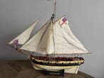 Maritieme objecten - HMS Resolution - Hout
