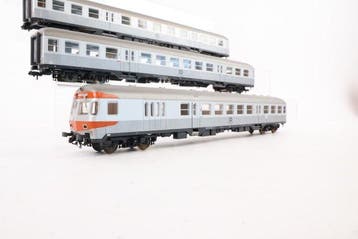 Lima H0 - Modeltrein personenwagen (3) - Drie Silberlingen,
