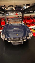 KK-Scale 1:18 - Voiture miniature - Ferrari 250 GT Lusso -