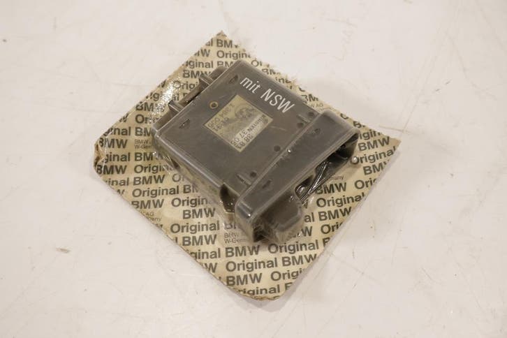 BMW 3 & 8 Serie E31 E34 OEM Lichtschakelaar NIEUW!, Autos : Pièces & Accessoires, Éclairage, Enlèvement ou Envoi