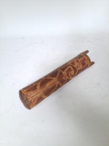 Een zeer fraaie, traditionele bamboe signaalhoorn - Fue/Fu -, Antiek en Kunst