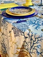 Nappe imprimée exclusive avec des bancs en corail maritime