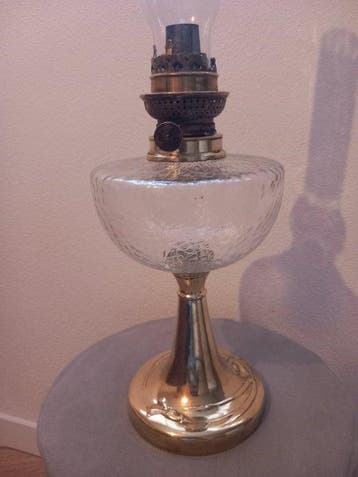 Lampe à pétrole - Laiton, Verre, Antiquités & Art