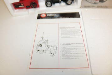 1:24 - Voiture miniature - Reel 45 Ferrari F1 Racing Team