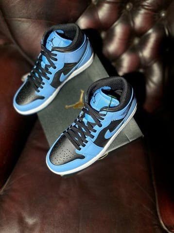 Nike - Air Jordan 1 Mid - Sneakers - Maat: EU 45 - Nieuw met