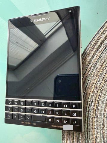 Blackberry Passport SQW100-1 NOT FOR SALE Engineering, Consoles de jeu & Jeux vidéo