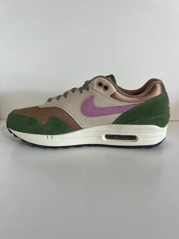 Nike - Air Max - Sneakers - Maat: EU 42 - Nieuw met tags