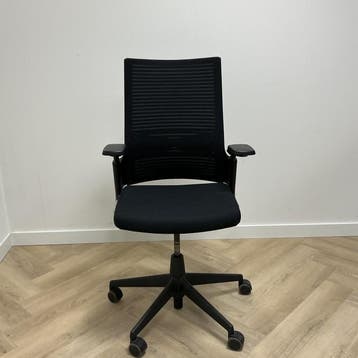 Opnieuw gestoffeerd Ahrend 2020 NPR-1813 ergonomische, Bureaustoel