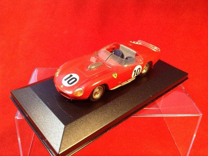 Starter - made in France 1:43 - Voiture de course miniature, Hobby en Vrije tijd, Modelauto's | 1:5 tot 1:12