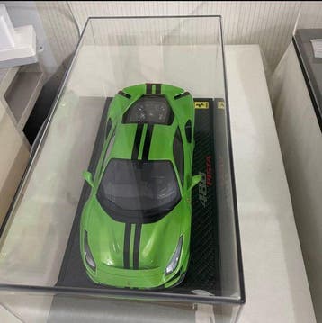 BBR 1:18 - Modelauto - Ferrari 488 pista mica green limited