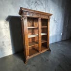 Boekenkast - Walnoot - Hoogte: 178 cm