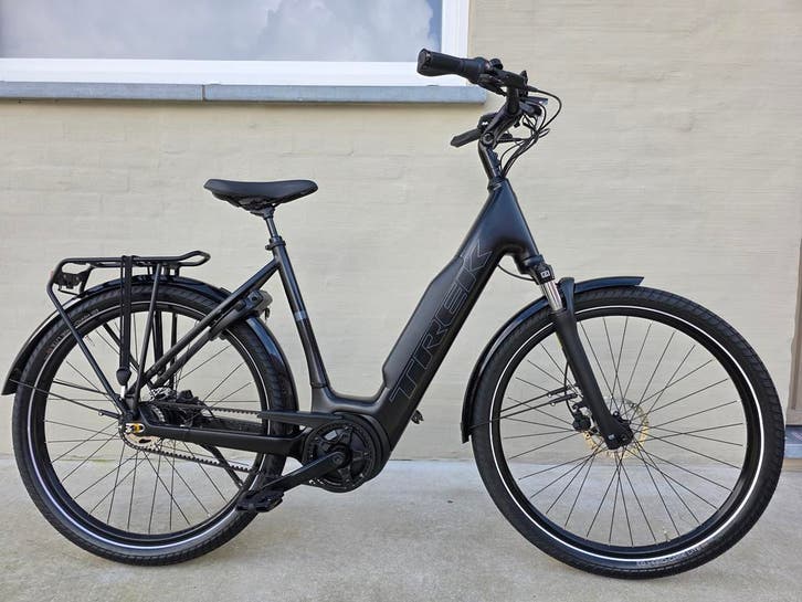 Trek District Lowstep+ 4 *Bosch Performance 725Wh* 1400km !!, Vélos & Vélomoteurs, Vélos électriques, Enlèvement
