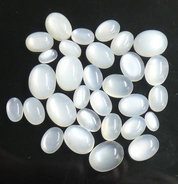 Set maanstenen 100% natuurlijk Cabochon- 7.3 g - (30)