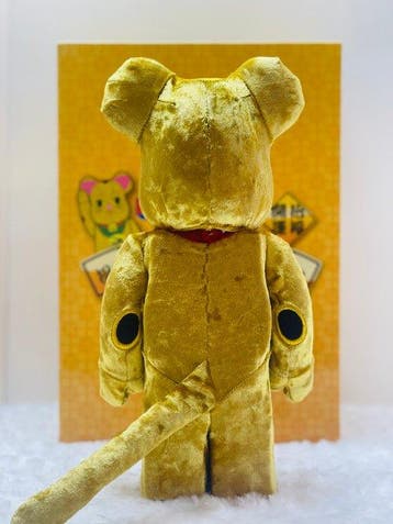 Medicom toy - BE@RBRICK 400% Maneki Neko Gold costume ver.