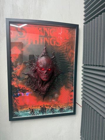 Stranger Things, Verzamelen, Nieuw