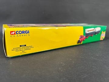 Corgi 1:50 - Camion miniature - Pat Collins. Circus Truck -