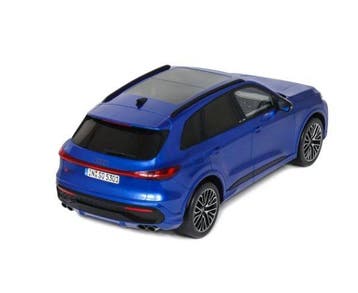 Otto Mobile 1:18 - Modelauto - Audi SQ5 TFSI - 2025 Ultra