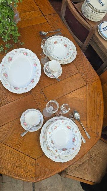 Royal Albert - Royal Albert - Tafelservies voor 6 (45) -, Antiek en Kunst
