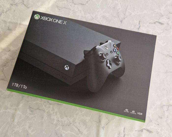 Microsoft - Xbox One - Complete XBOX One X 1tb met 4 games -, Games en Spelcomputers, Spelcomputers | Overige Accessoires